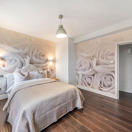 Relax, Play And Work In London Apartment Ngoại thất bức ảnh