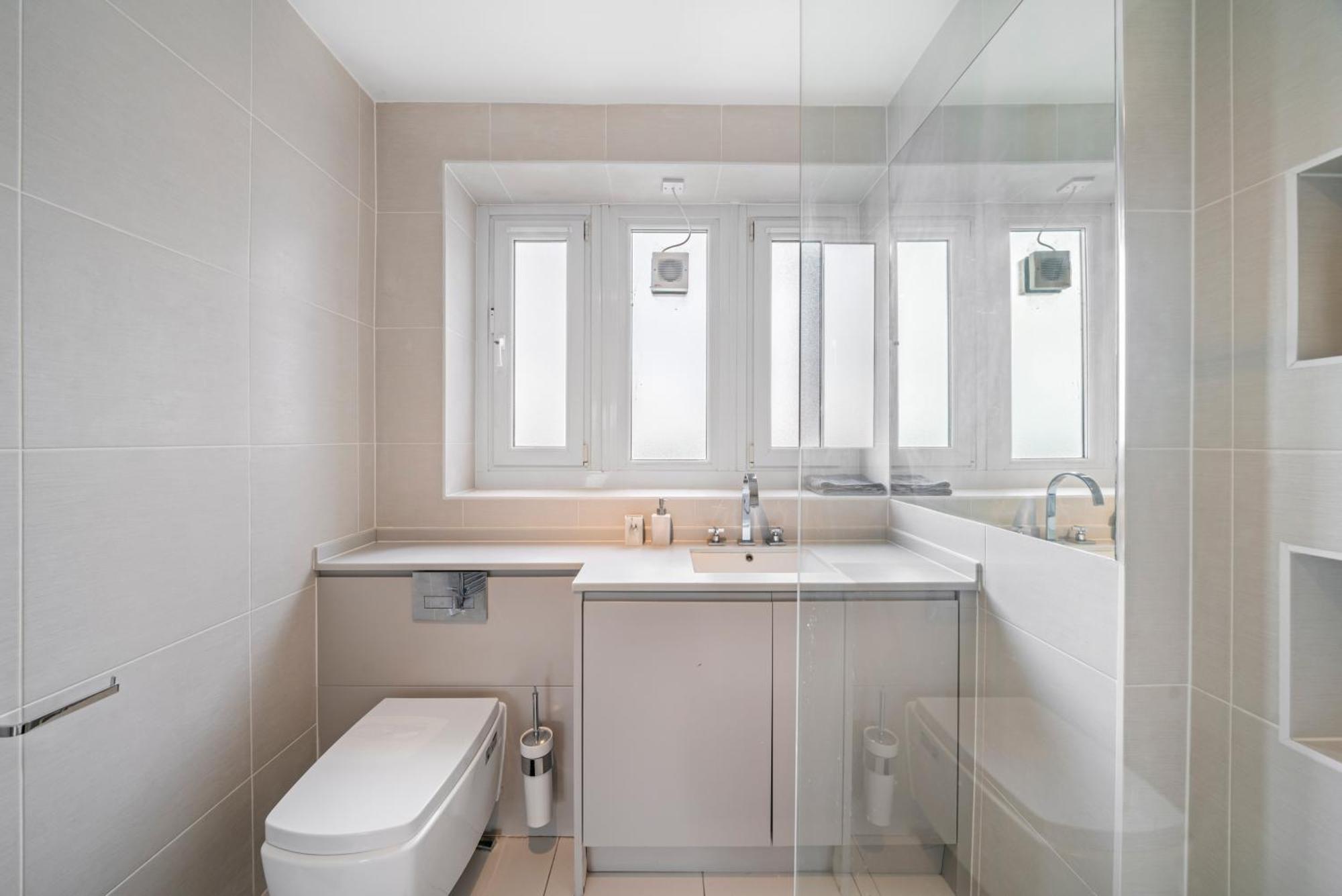 Relax, Play And Work In London Apartment Ngoại thất bức ảnh