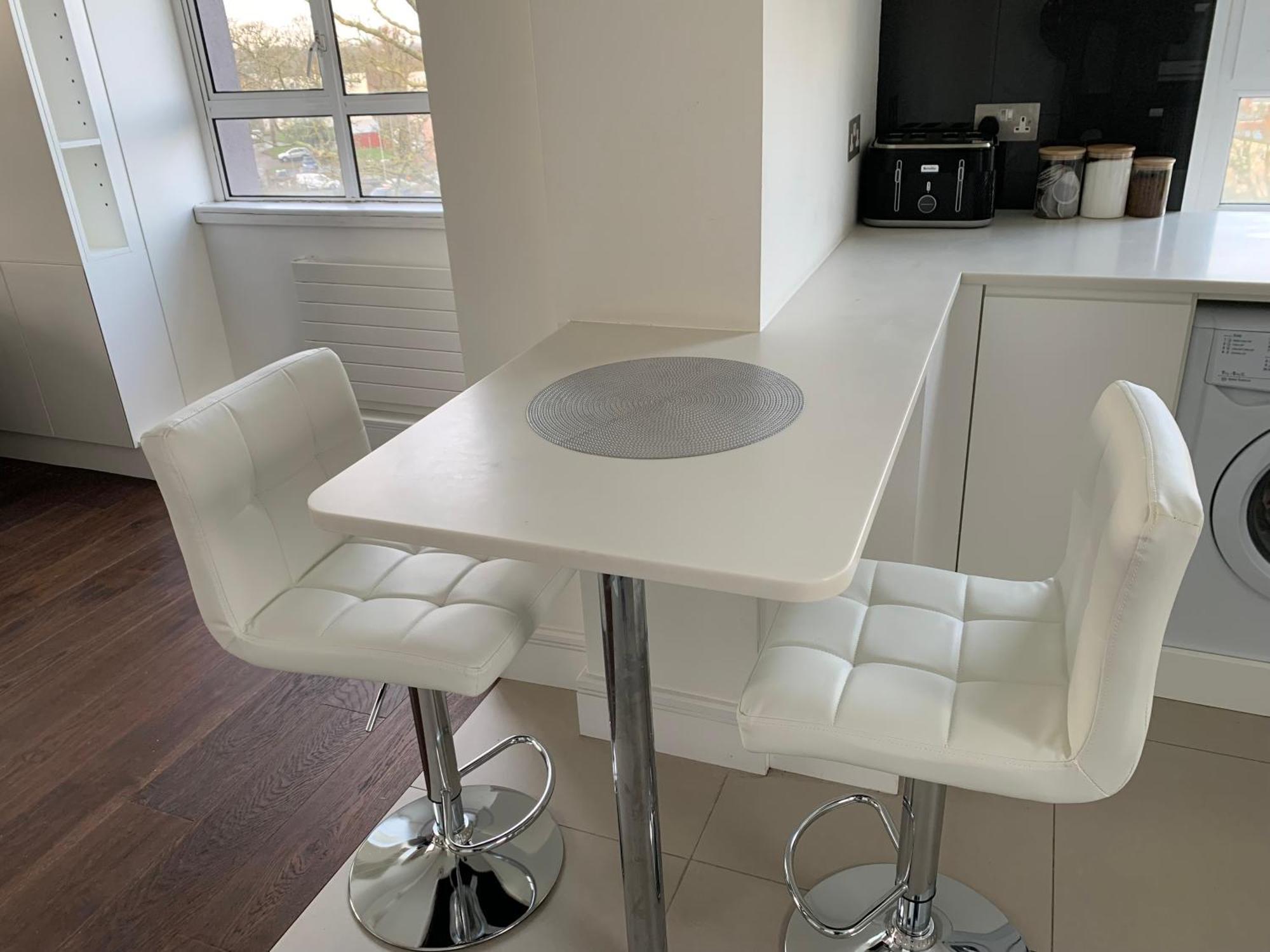 Relax, Play And Work In London Apartment Ngoại thất bức ảnh