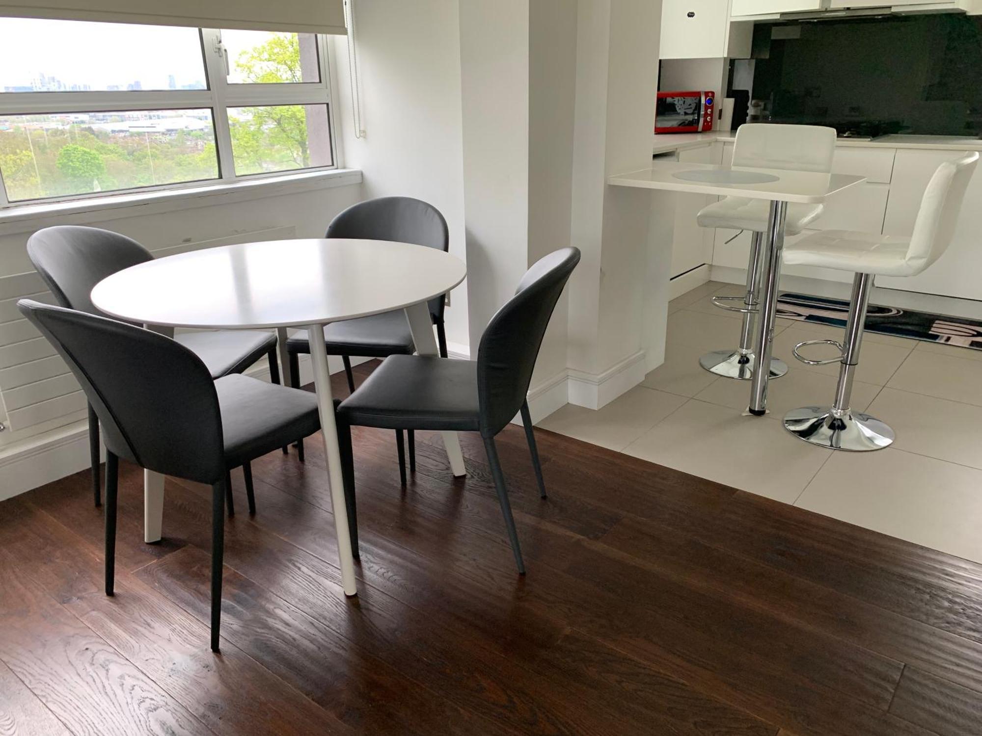 Relax, Play And Work In London Apartment Ngoại thất bức ảnh
